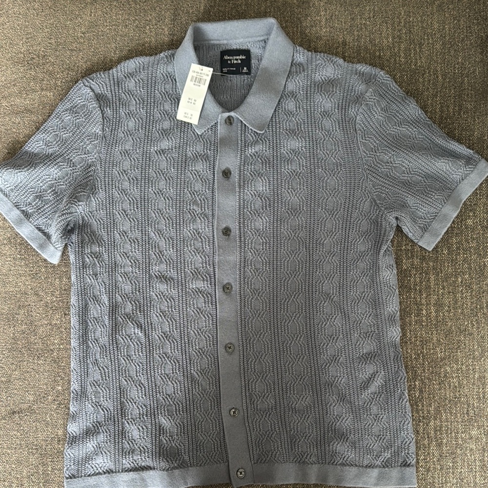 Abercrombie & Fitch Blue Casual Button Down Shirt with Cable Knit Design